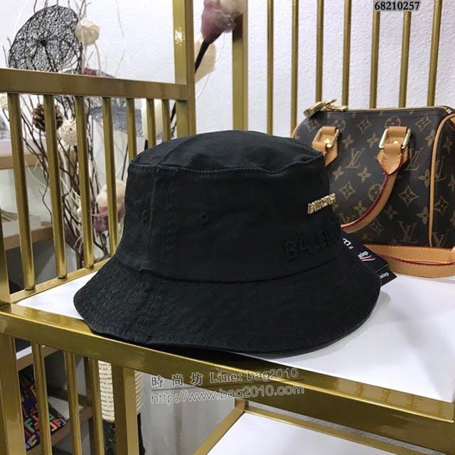 Balenciaga男女同款帽子 巴黎世家2021新款長標簡約風漁夫帽遮陽帽  mm1439